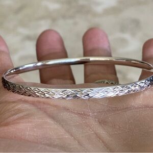 NEW! Michael Hill 925 Sterling Silver Diamond Cut Textured Bangle Bracelet